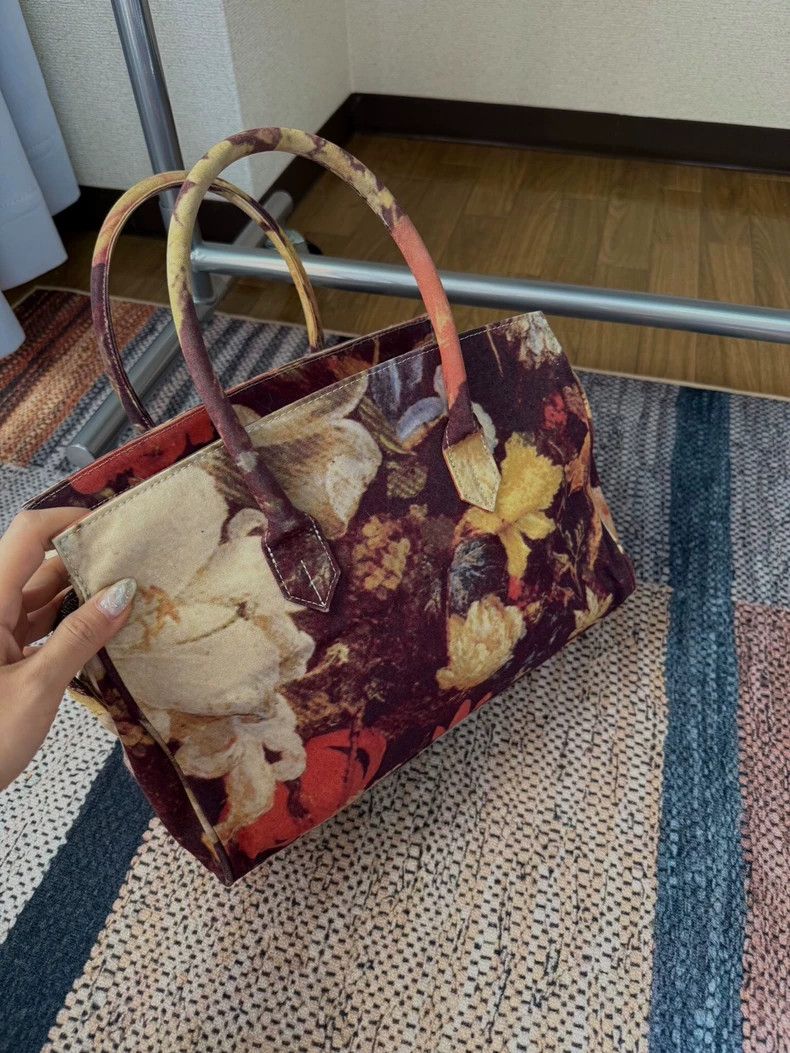 Vivienne Westwood Vivienne Westwood size os Floral Platinum Handbag Size ONE SIZE - 4 Thumbnail