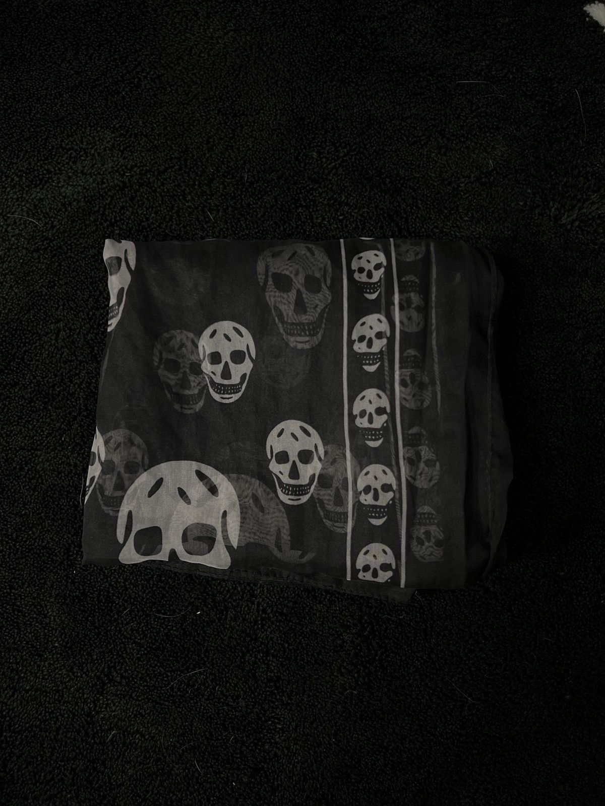 Alexander McQueen Skull Chiffon Scarf Size ONE SIZE - 4 Thumbnail