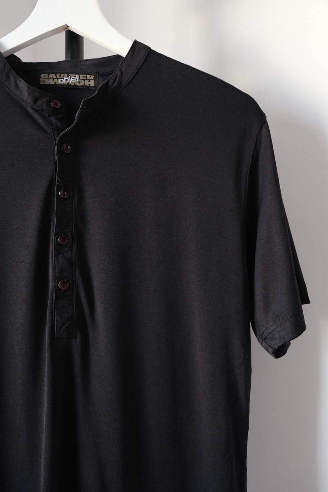 Jean Paul Gaultier Jean-Paul GAULTIER Objet Early 00s Black Button Up T-Shirt Size US L / EU 52-54 / 3 - 2 Thumbnail