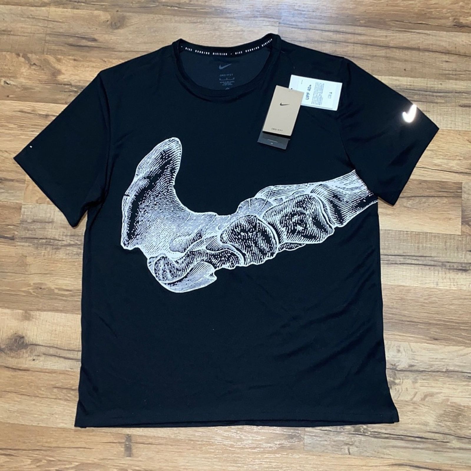 Nike Nike skeleton bone swoosh running UPF 40+ short sleeve Size US M / EU 48-50 / 2 - 2 Thumbnail