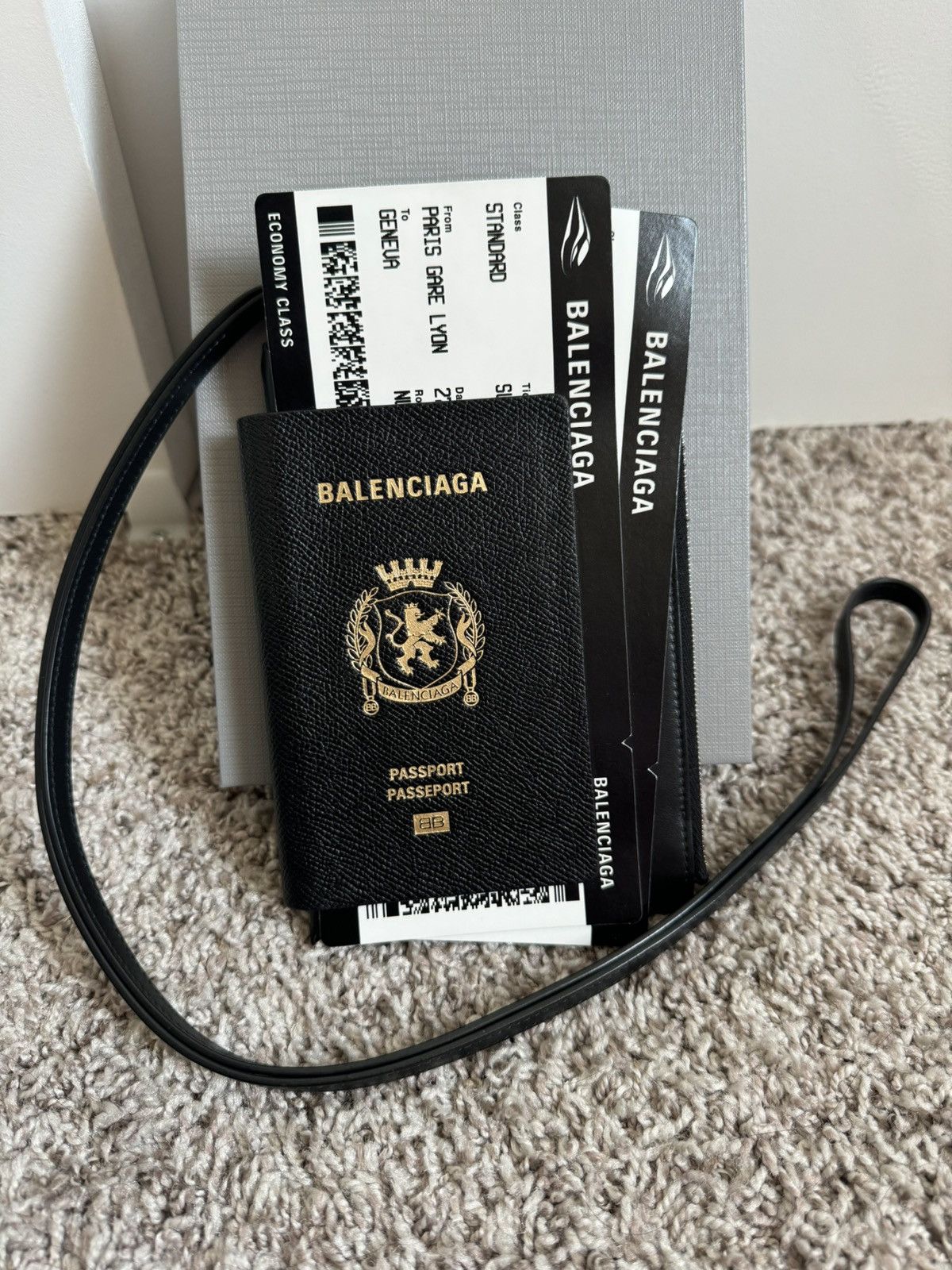 バレンシアガ  Ville phone ウォレット【sale】 三越伊勢丹 | BALENCIAGA/バレンシアガ通販 | ウィメンズ