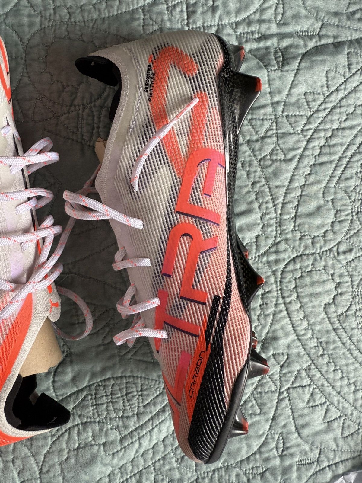 Puma Puma Ultra 5 Carbon FG Soccer Cleats Size US 10 / EU 43 - 10 Thumbnail