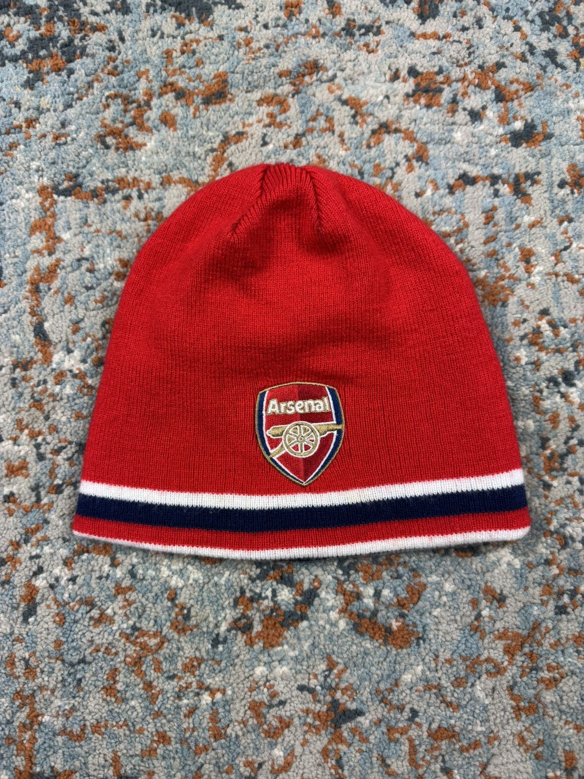 Vintage Vintage 90s Arsenal F.C. reversible beanie hat Blokecore Size ONE SIZE - 1 Thumbnail