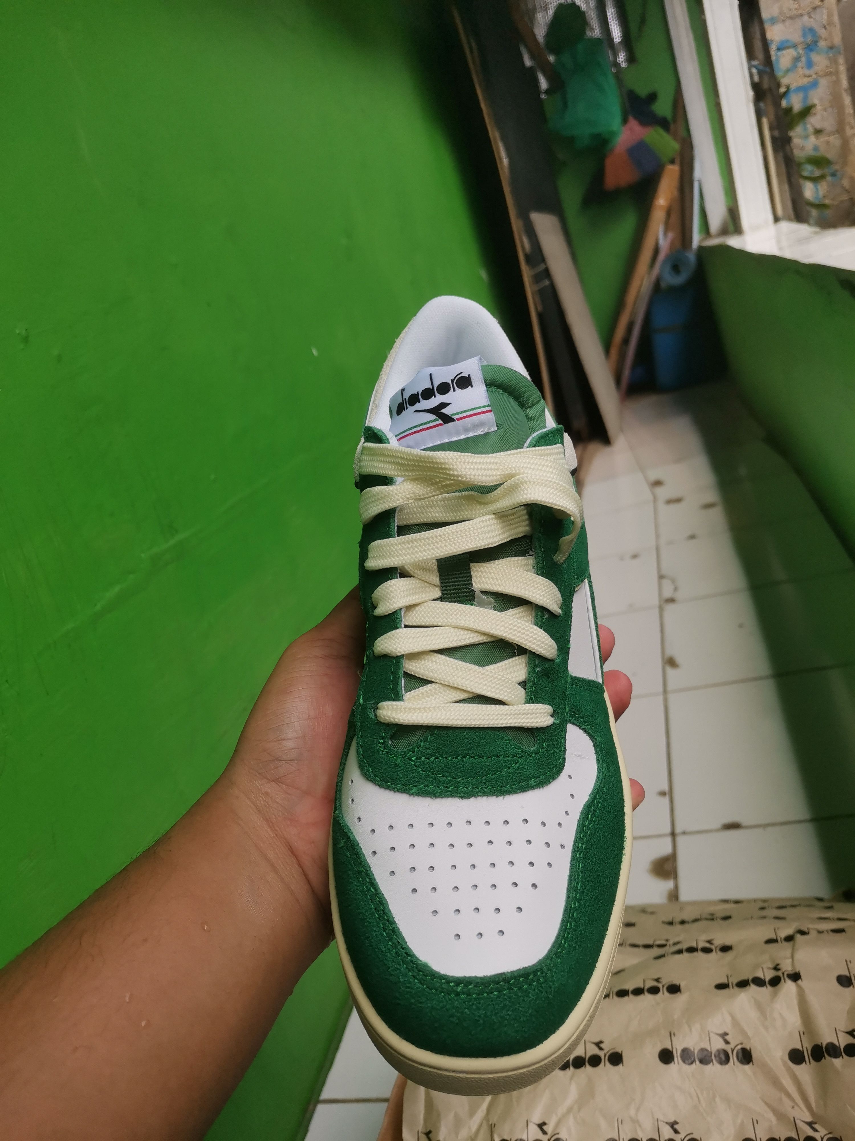 Diadora DIADORA MAGIC BASKET LOW Size US 9.5 / EU 42-43 - 2 Thumbnail