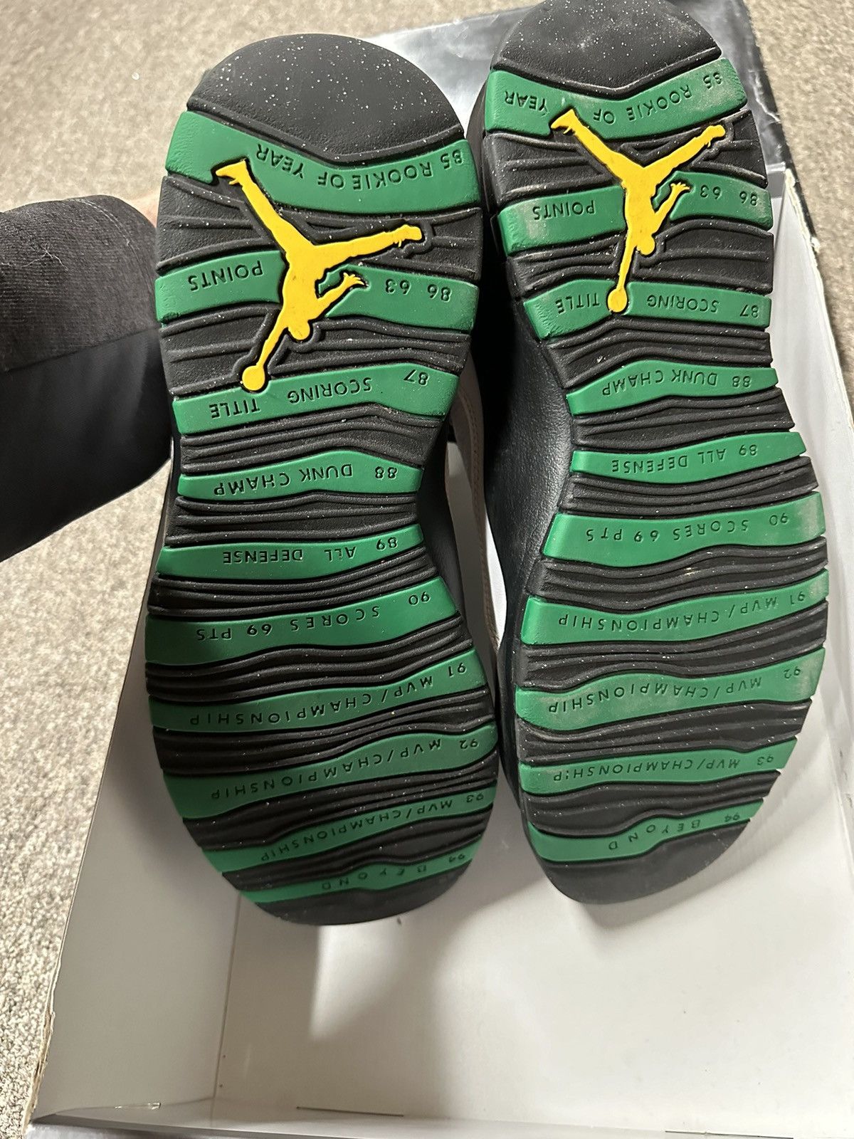 Jordan Brand × Nike Nike Jordan 10 Retro ‘Seattle’ Size US 13 / EU 46 - 5 Thumbnail