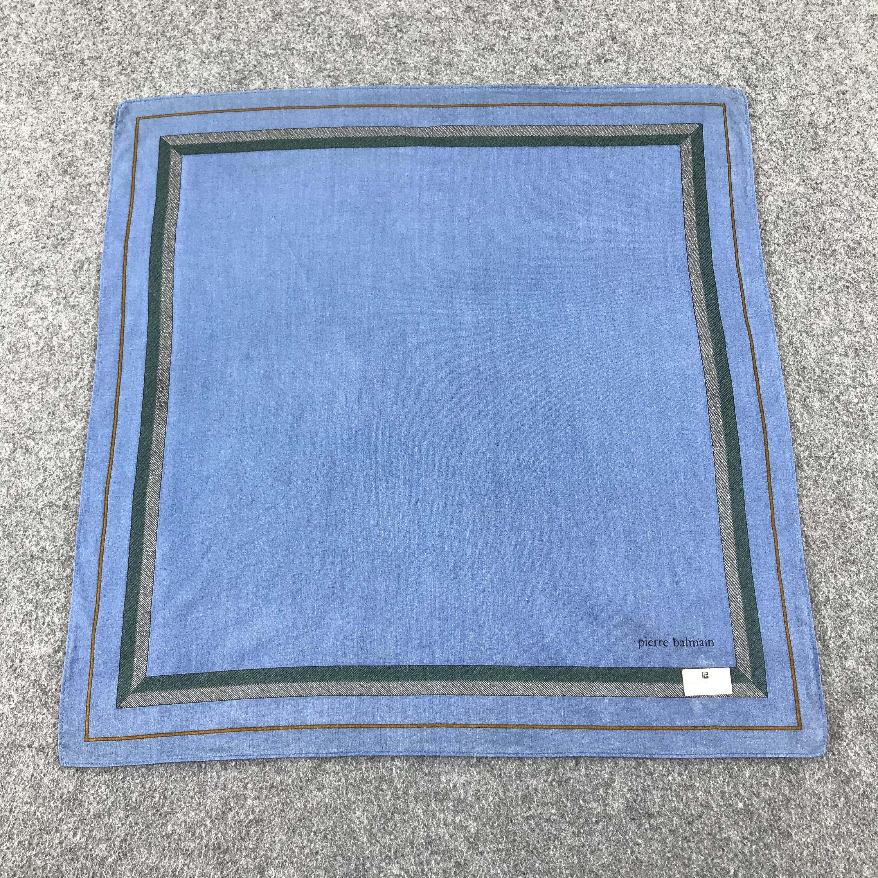 Pierre Balmain × Vintage Pierre Balmain Handkerchief Neckerchief Bandana H211 Size ONE SIZE - 1 Thumbnail