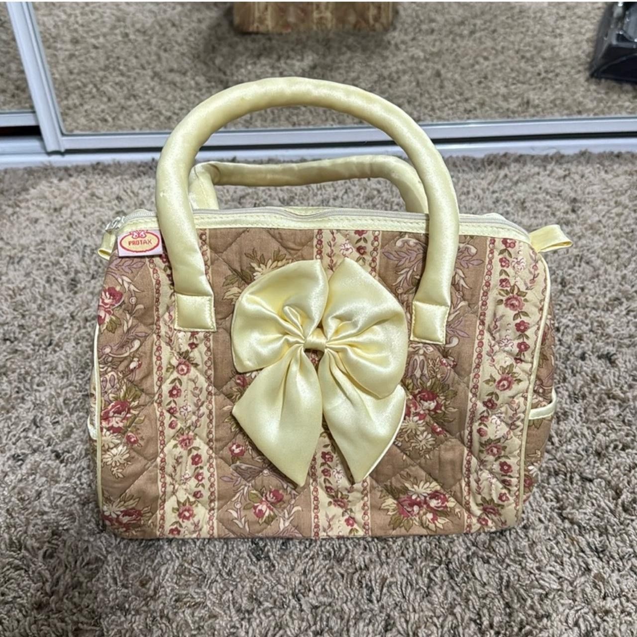 Japanese Brand × Vintage Vintage Quilted Bag Size ONE SIZE - 1 Thumbnail