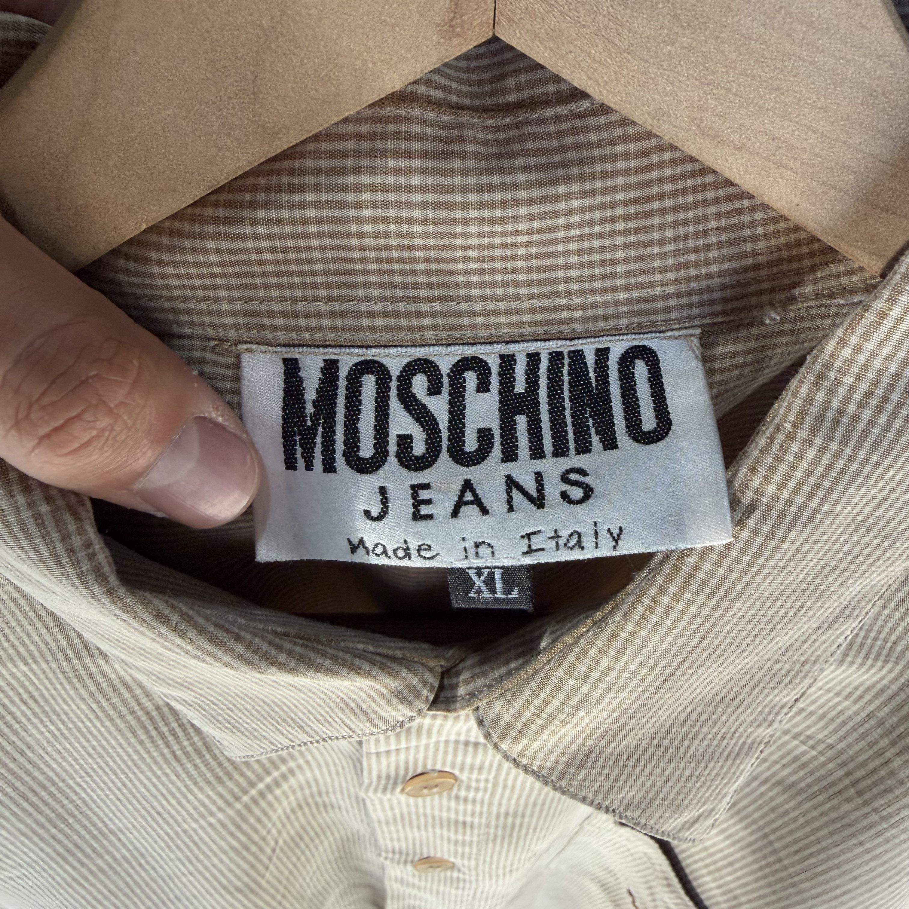 Moschino Vintage MOSCHINO Jeans Button Up Shirt Mens Embroidered Size US XL / EU 56 / 4 - 12 Thumbnail
