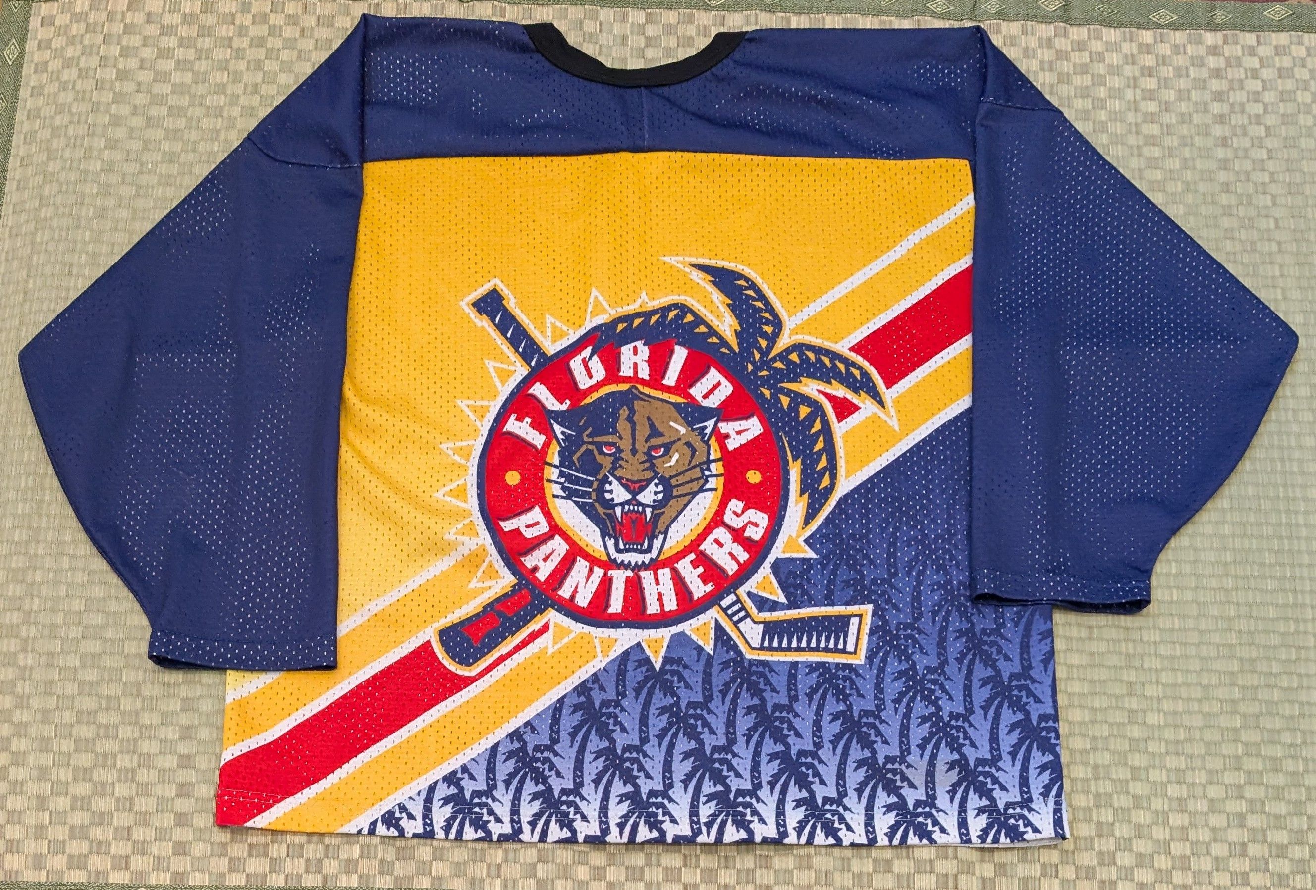 Ccm VTG CCM NHL Florida Panthers All Over Print Hockey Jersey Size US XL / EU 56 / 4 - 2 Thumbnail
