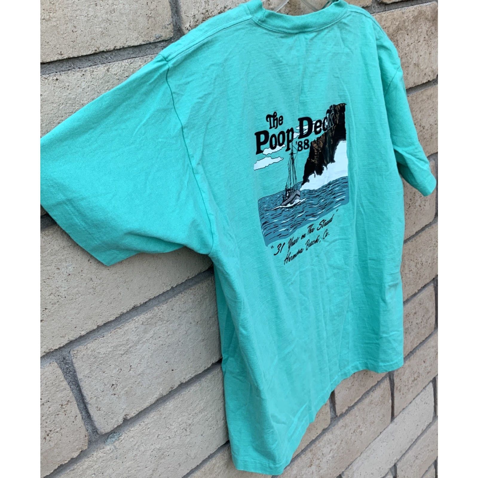 Anvil VINTAGE Anvil T-Shirt Pocket Tee Shirt 80s 1980s Hermosa Beach POOP DECK The ‘88 XL Green Cotton Mens Size US XL / EU 56 / 4 - 5 Thumbnail