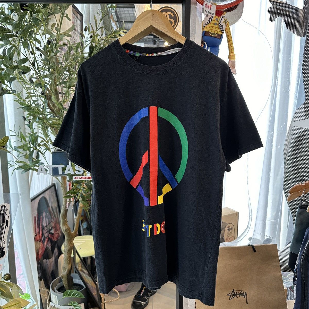 Nike peach shirt best sale