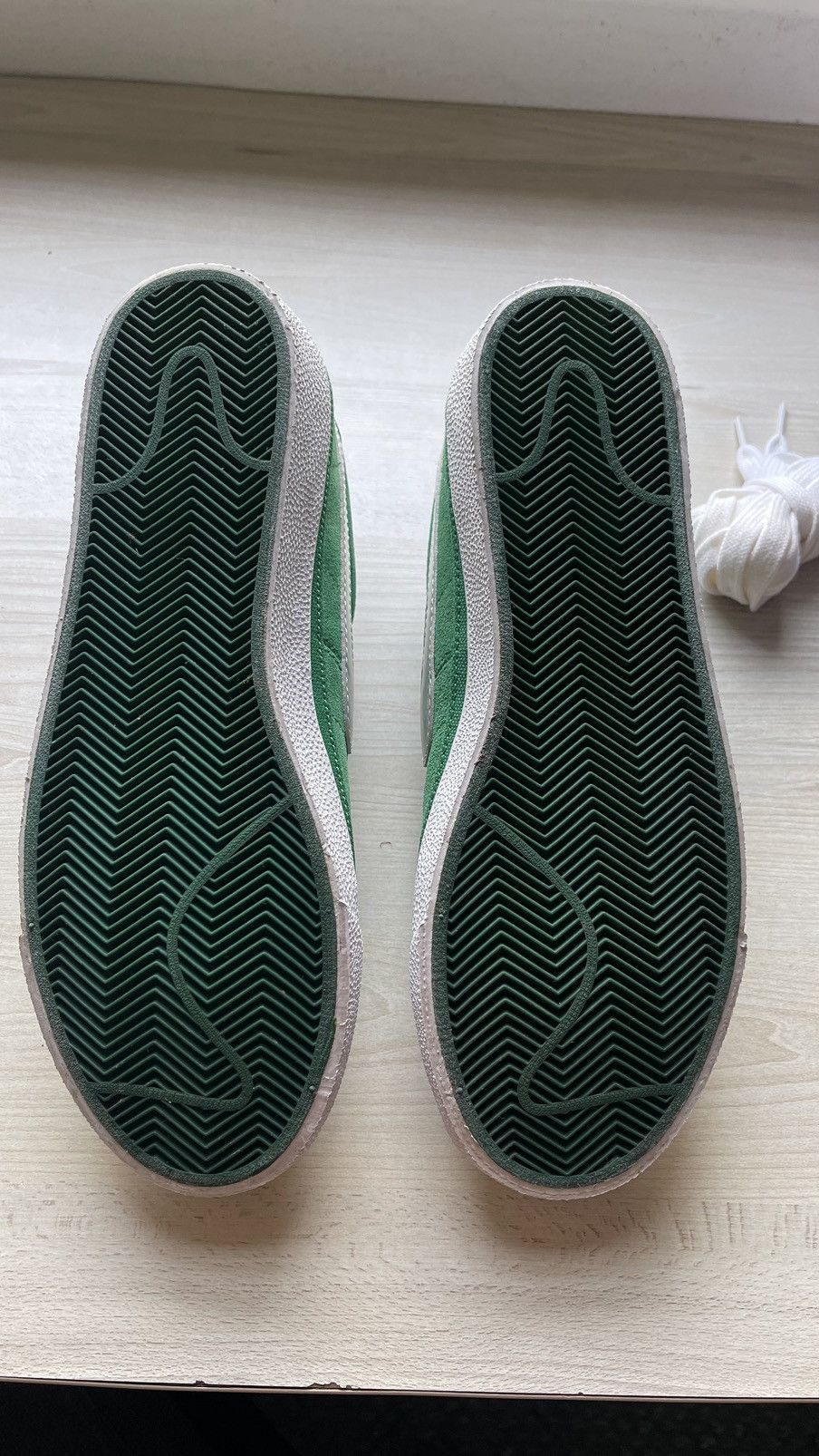 Nike × Supreme Nike Zoom Bruin SB Supreme Pine Green/Metallic Size Mens US8 Size US 8 / EU 41 - 6 Thumbnail