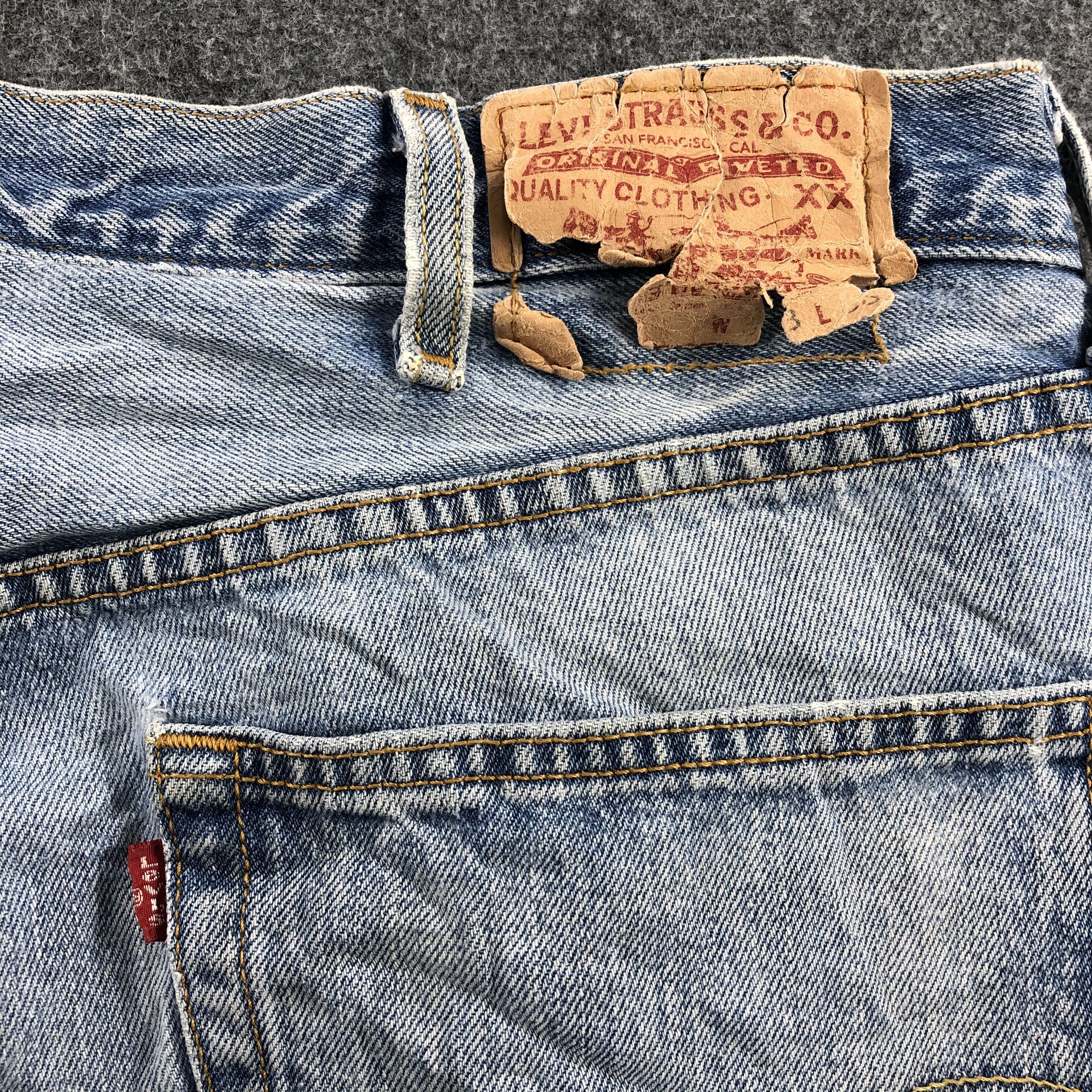 Levi's Vintage Levis 501 Jeans Stone Wash Denim KJ430 Size US 37 - 5 Thumbnail