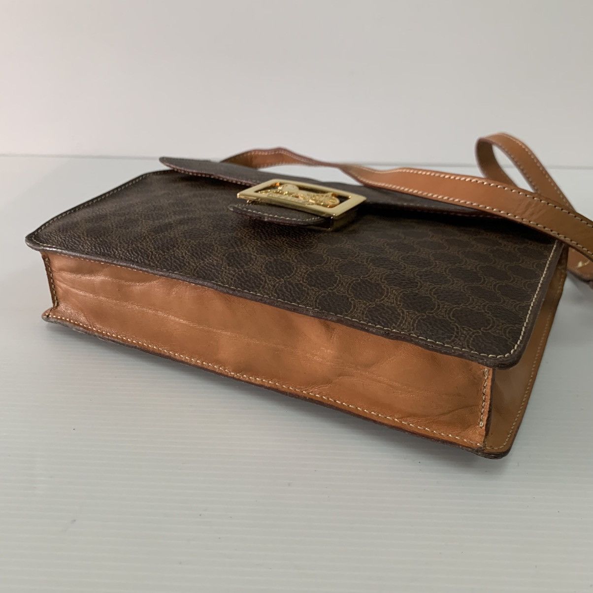 Celine Celine Box Monogram Vintage Sling Shoulder Bag Size ONE SIZE - 8 Thumbnail
