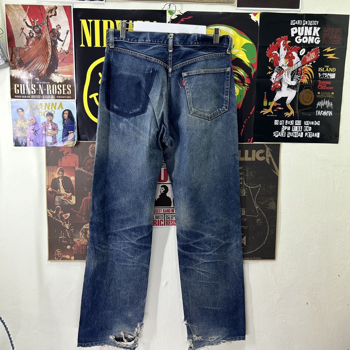 Vintage Vintage Japanese Brand Single R Distressed Denim Size US 32 / EU 48 - 1 Thumbnail