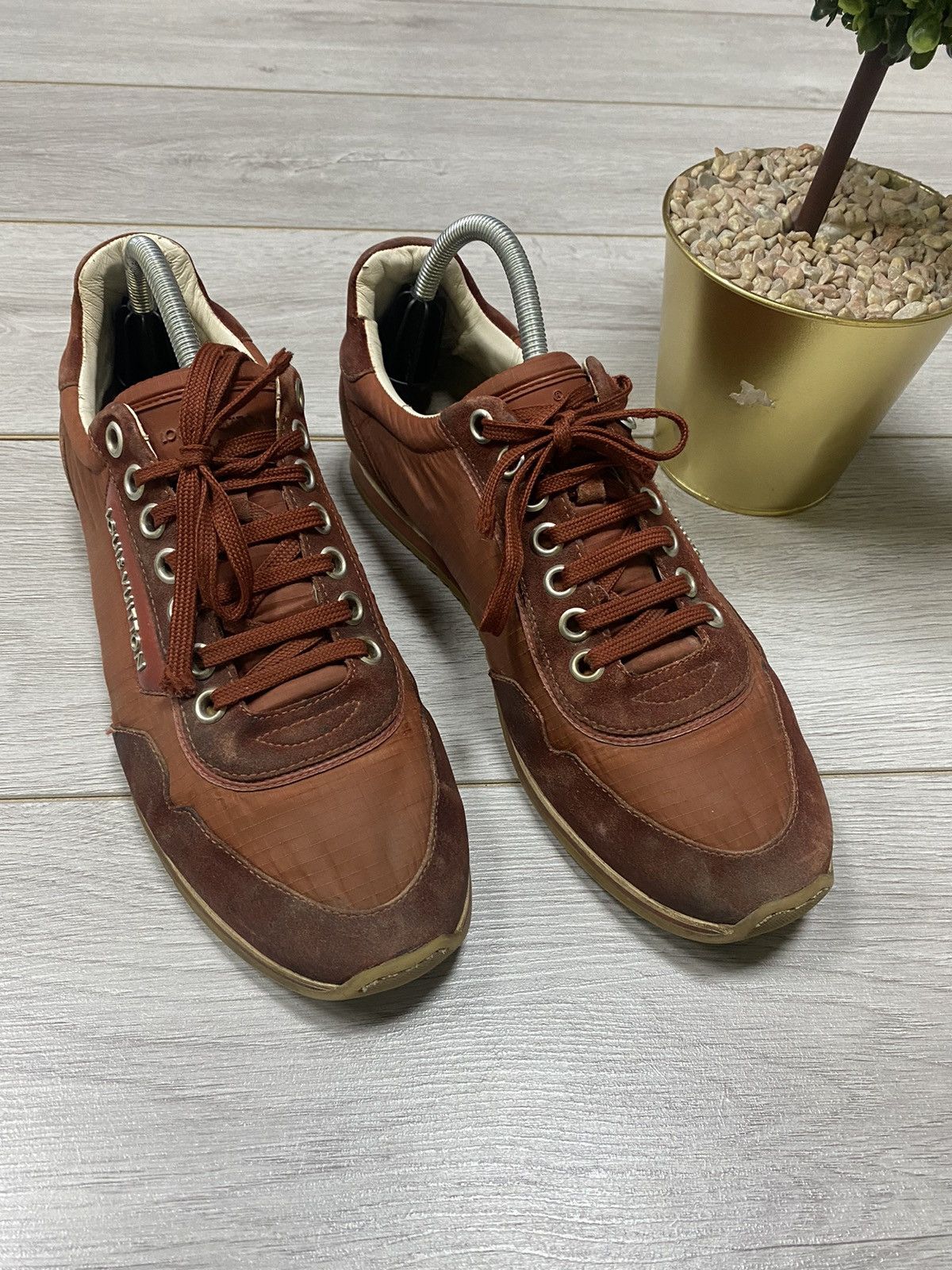 Vintage Louis Vuitton vintage suede sneakers boots Size US 8.5 / EU 41-42 - 2 Thumbnail