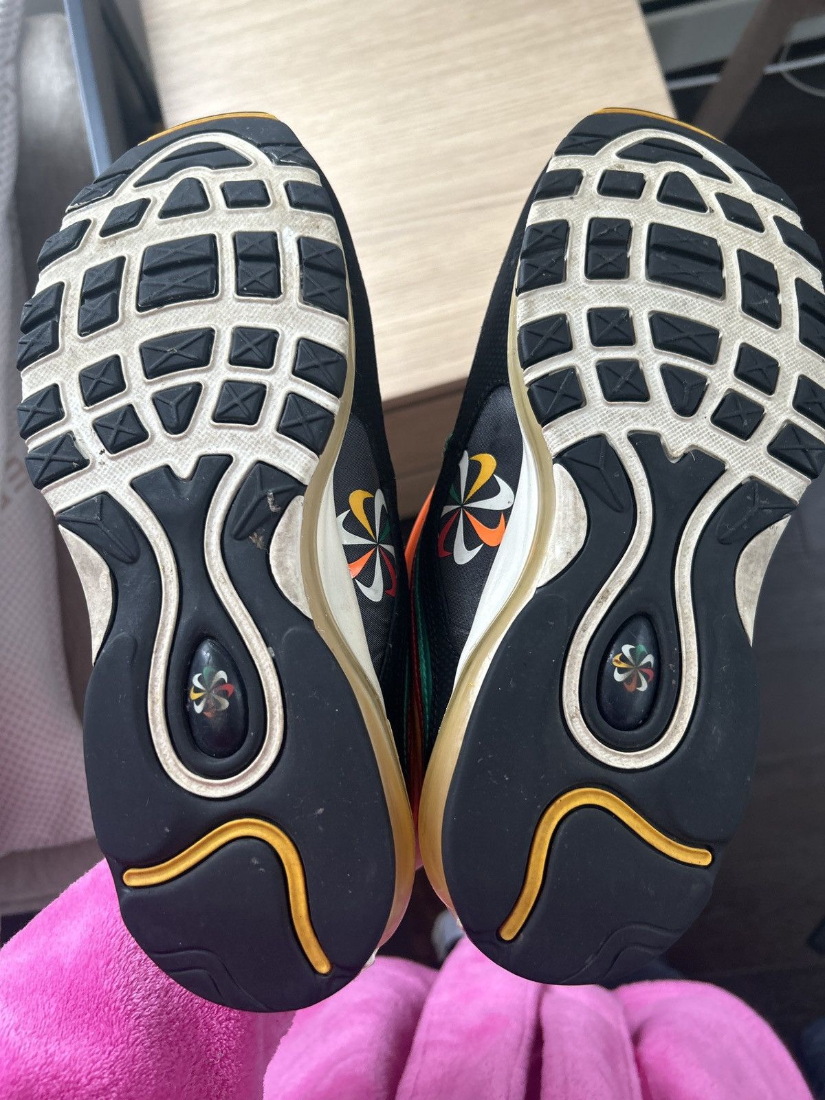 Nike Nike air max 97 “Sunburst” Size US 9 / EU 42 - 3 Thumbnail