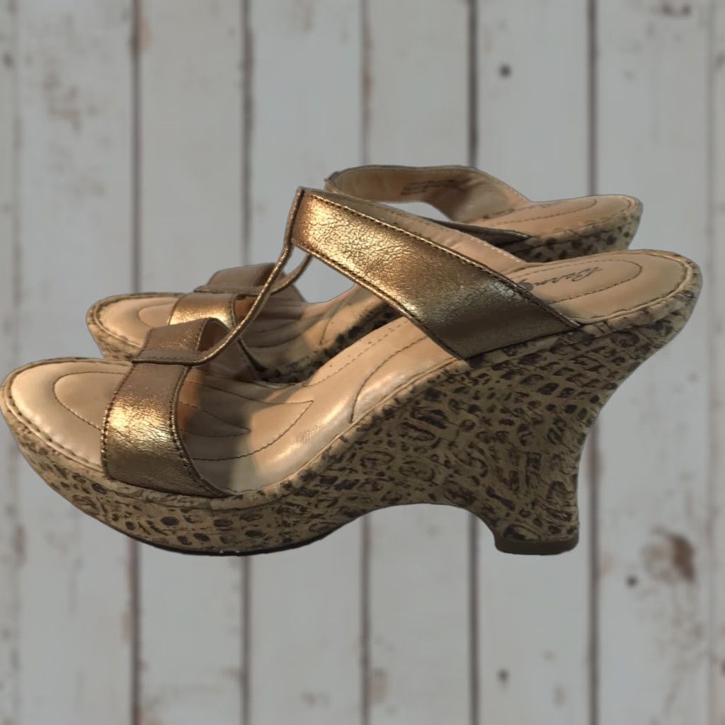 Born VINTAGE Born Crown Wedge Slides Womens Size 9 Leather Gold 4in Heel Casual Boho Size US 9 / IT 39 - 1 Thumbnail