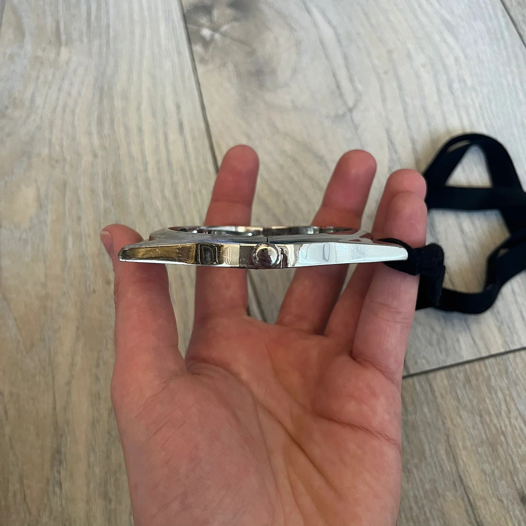 H&M × Maison Margiela Maison Margiela x H&M AW09 Enlarged Watch Frame Bracelet Size ONE SIZE - 6 Thumbnail