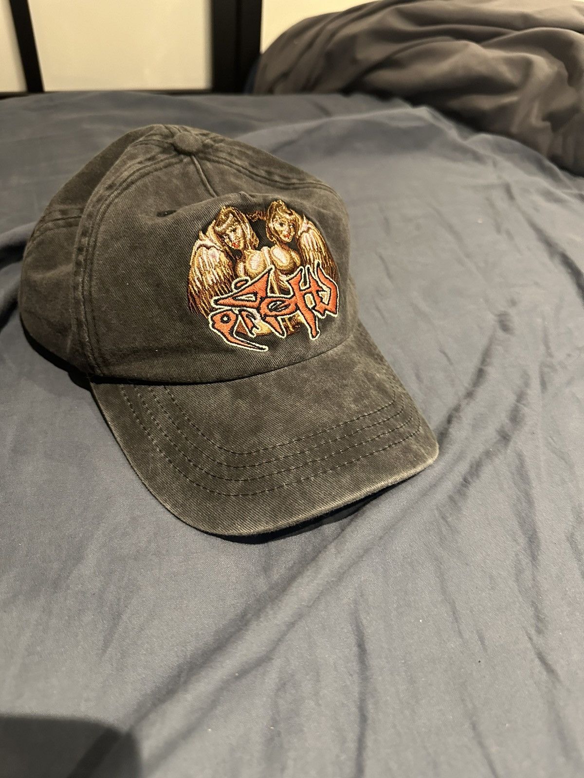 image of Travis Scott Circus Maximus Hat in Grey, Men's