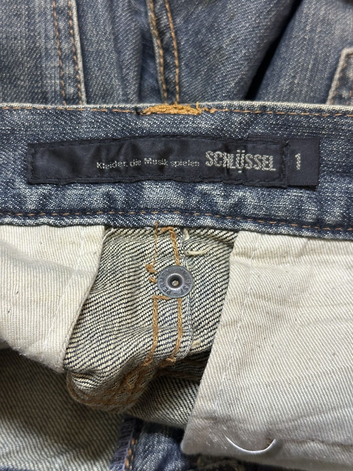 Japanese Brand Vintage Schlussel Faded Wash Style Distressed Flare Jeans Size US 30 / EU 46 - 9 Thumbnail