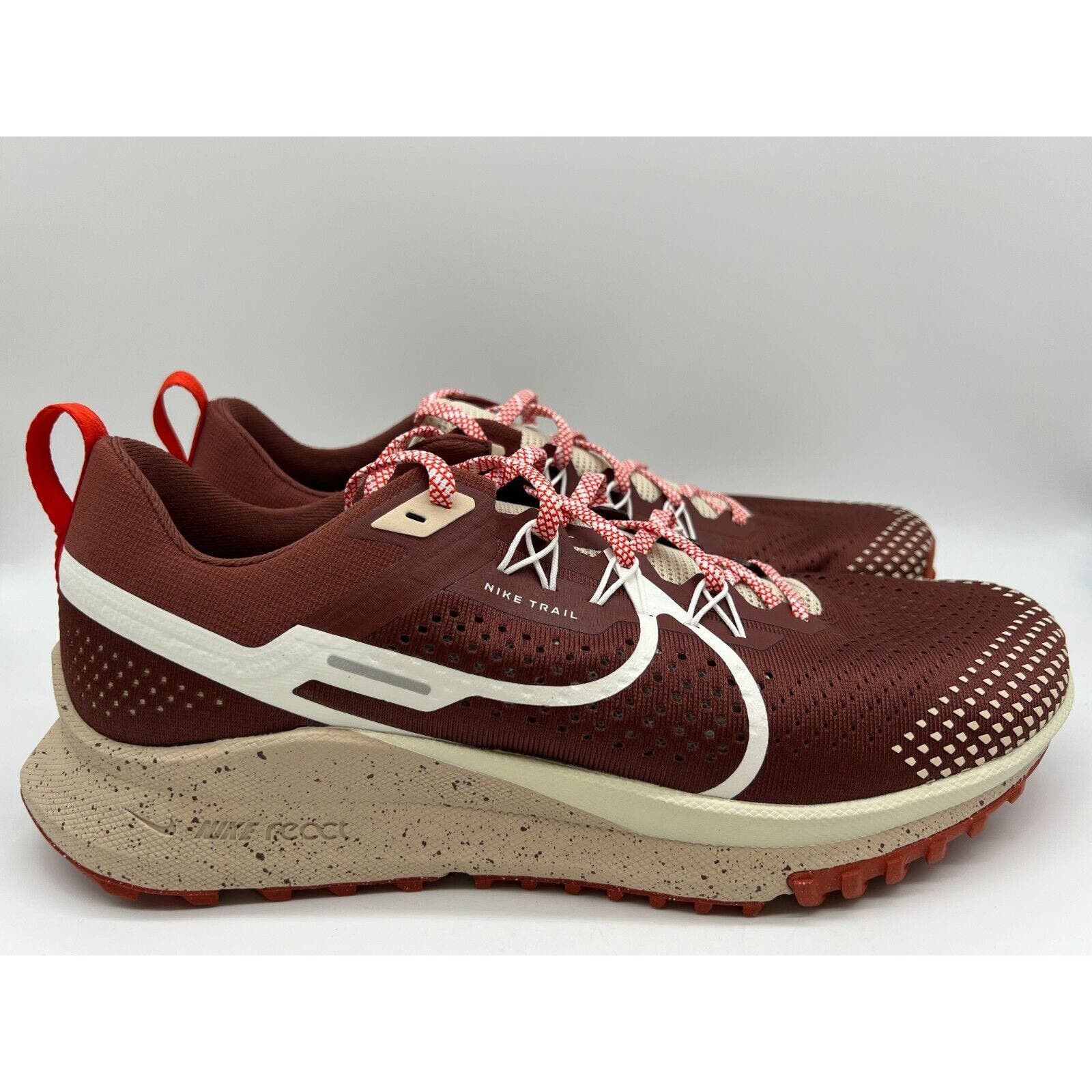 Nike React Pegasus Trail 4 Dark Pony Picante Men Size 12.5.