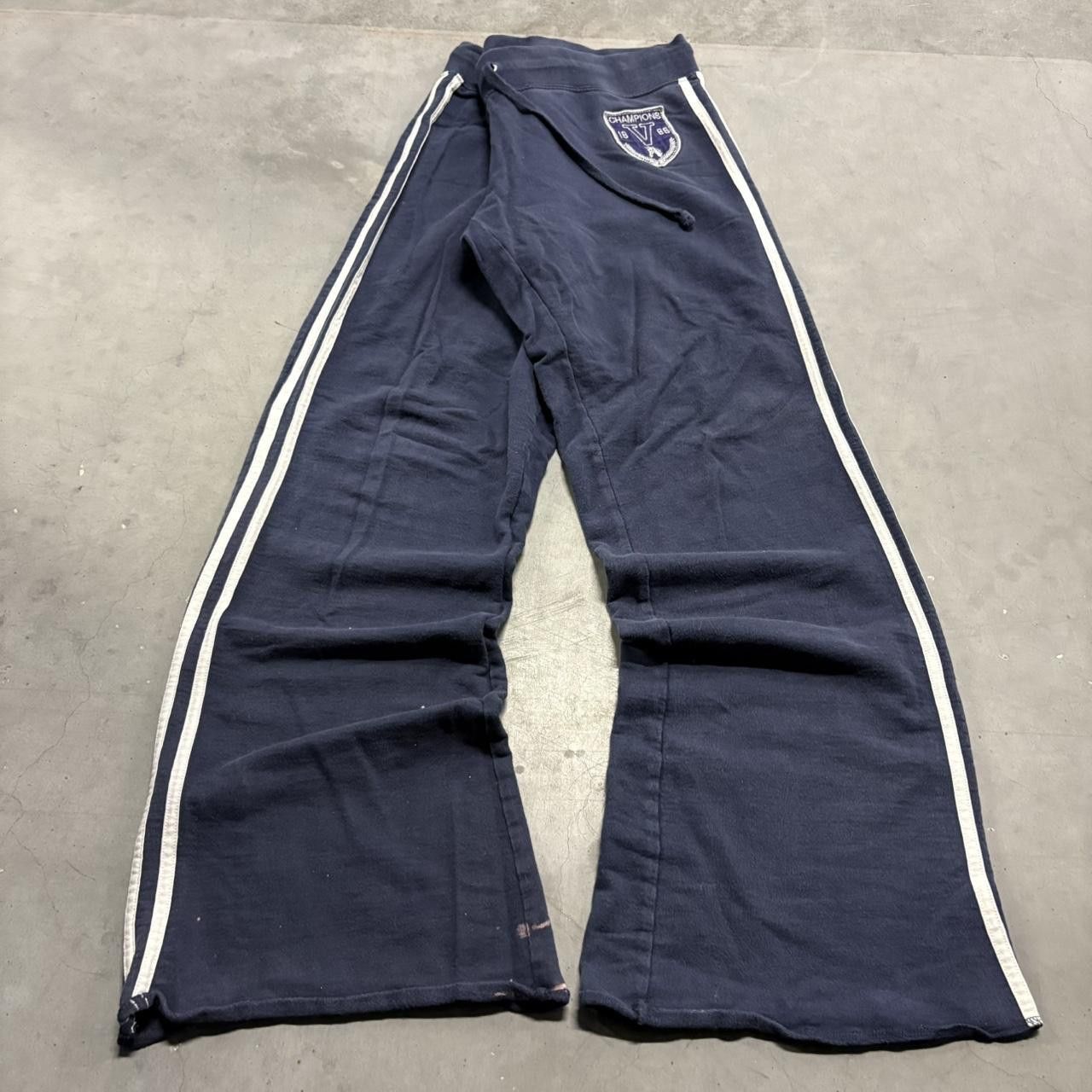 Vintage Crazy Vintage Y2K/2000s Baggy Wideleg Navy Blue Striped Sweatpants! Size US 34 / EU 50 - 2 Thumbnail
