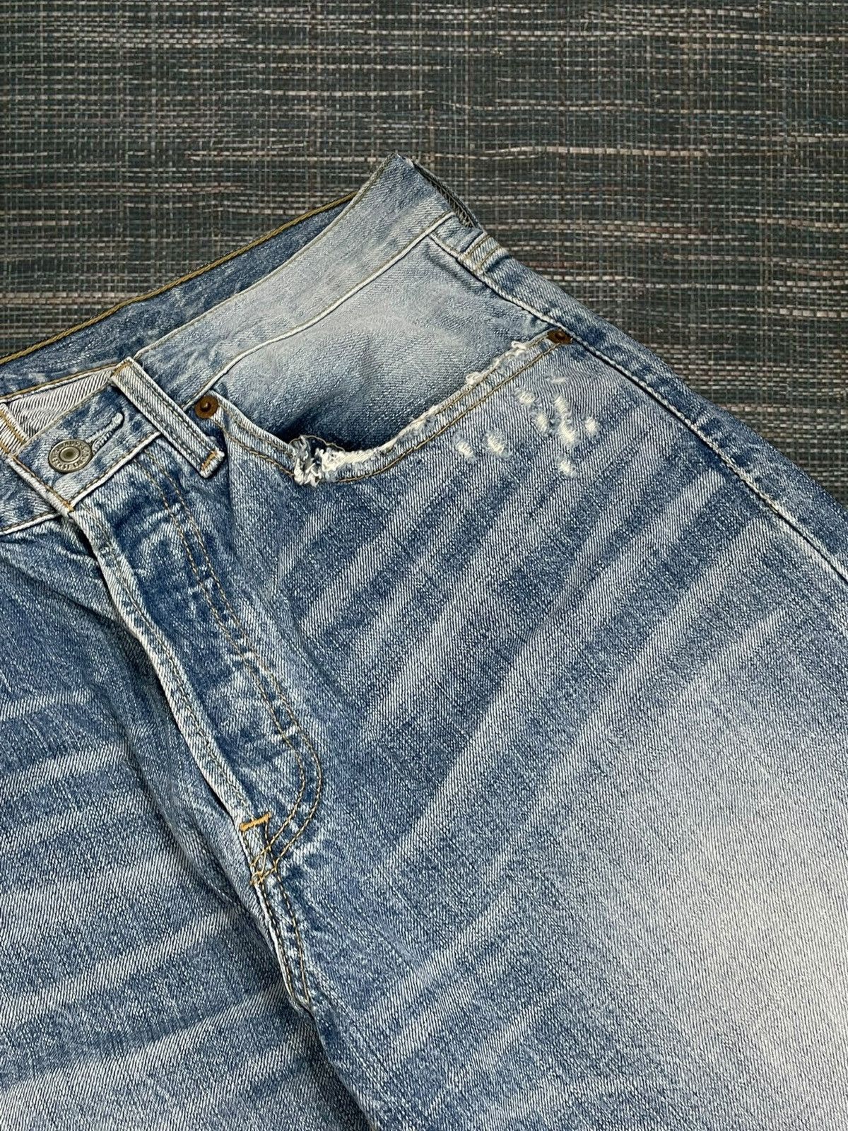 Levi's Vintage Clothing Og Vintage 90s Original Designer Levis 501 Distressed Denim Size US 30 / EU 46 - 9 Thumbnail