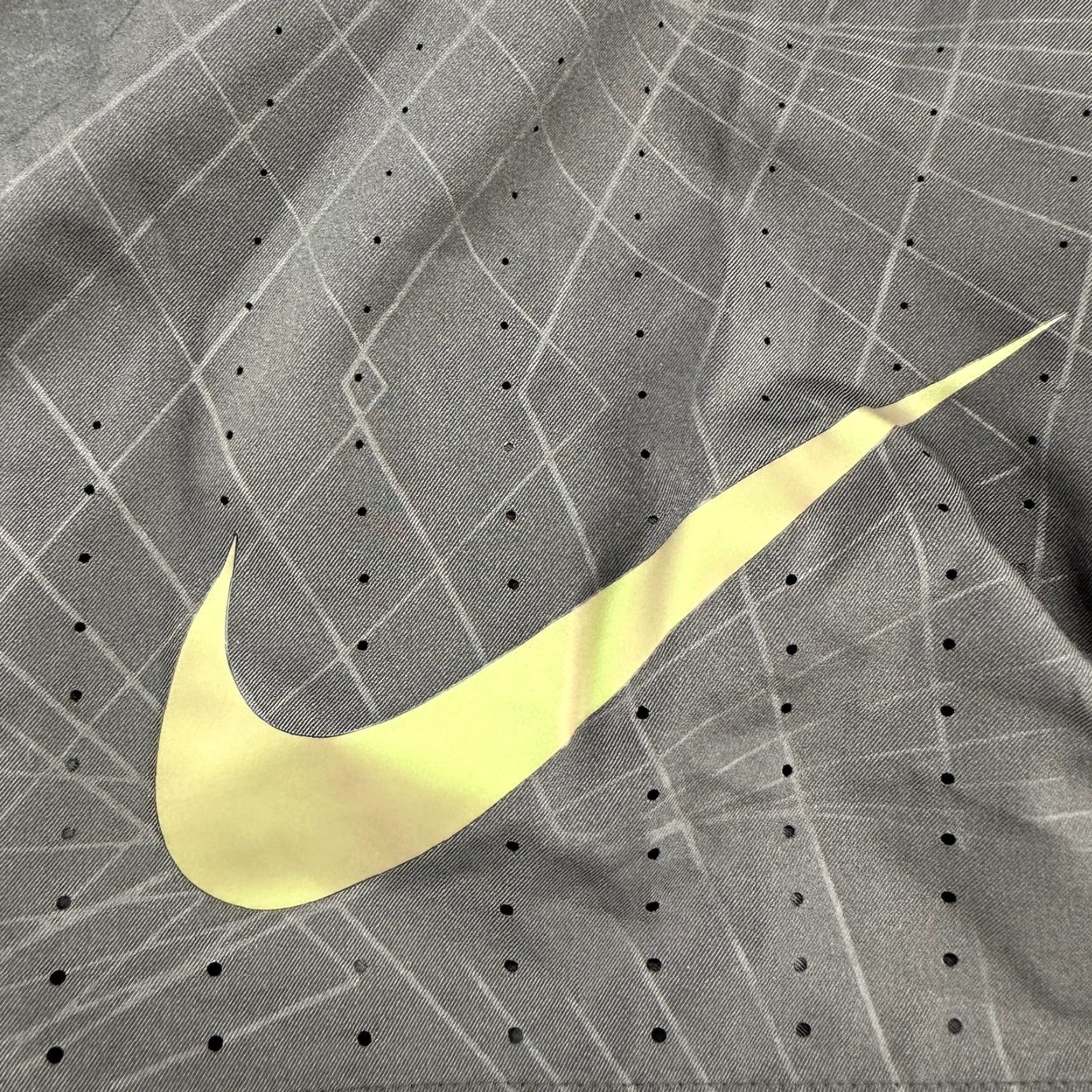 Nike Nike Shorts Mens 3XL Black Elastic Waist Drawstring Swoosh Lightweight Training Athletic Cross Training Gym & Running Short Size US 39 - 2 Thumbnail