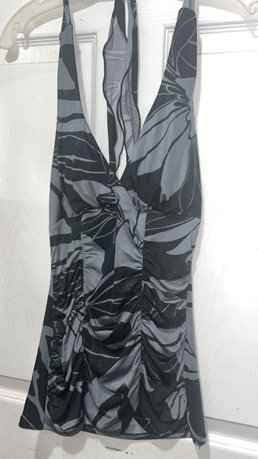 Other Women's Heart Soul Halter Top L Black Gray Floral Size L / US 10 / IT 46 - 1 Thumbnail
