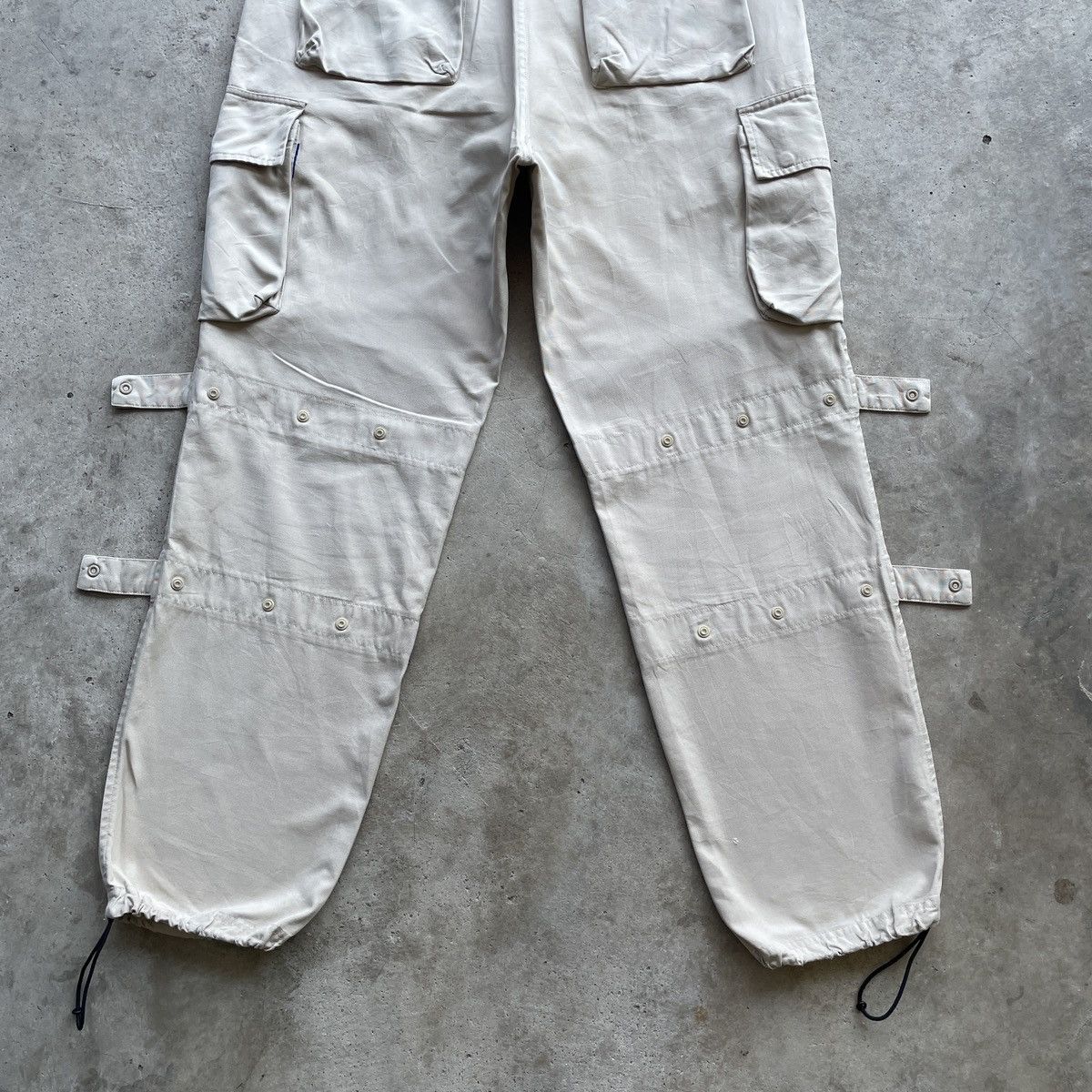 Japanese Brand Vintage Japanese Tactical Bondage Cargo Pants 8 Pocket W34 Size US 34 / EU 50 - 11 Thumbnail