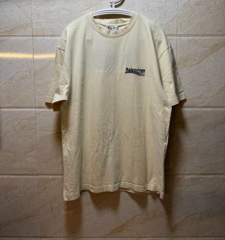 Balenciaga Balenciaga Embroidered cola round neck short sleeve Size US XS / EU 42 / 0 - 1 Thumbnail