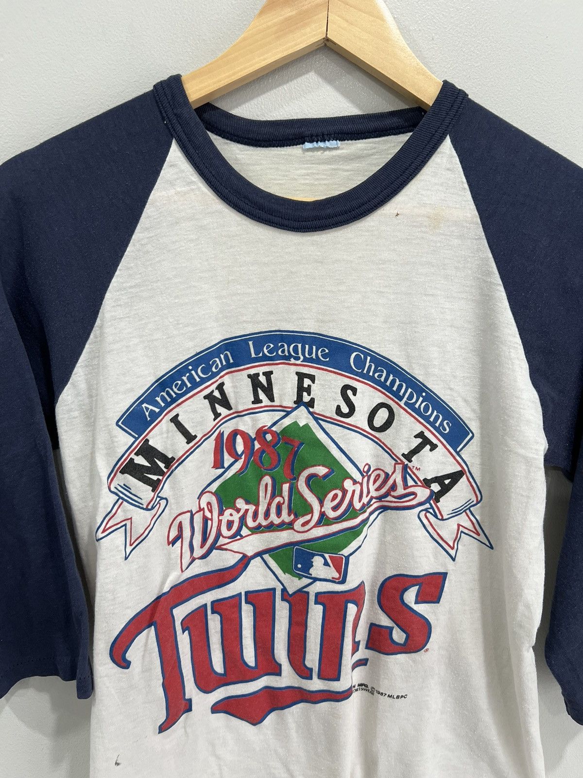 Vintage Vintage Minnesota Twins Baseball Raglan shirt xx Size US XS / EU 42 / 0 - 4 Thumbnail