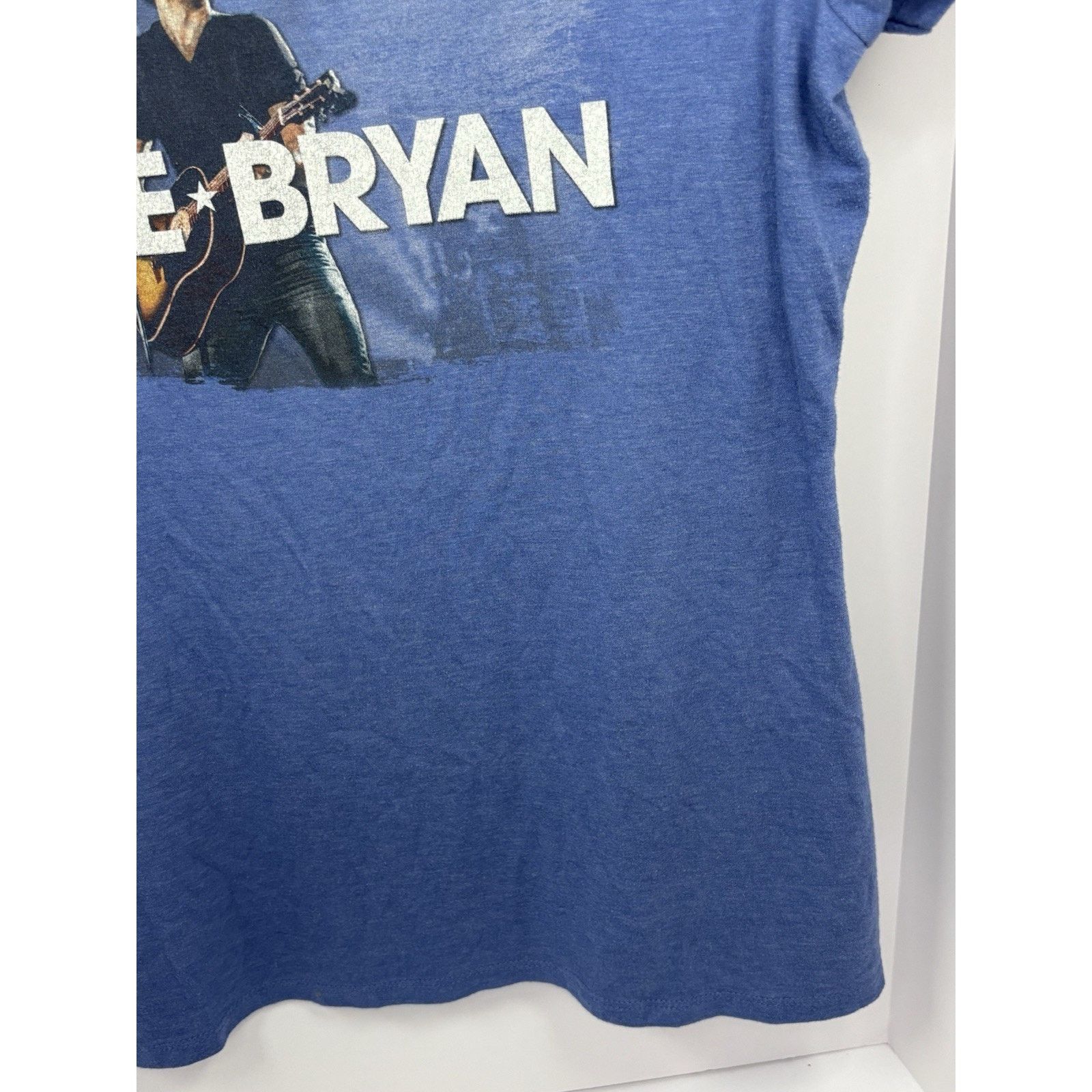 The Unbranded Brand Luke Bryan 2019 Tour Tee Women’s Large Blue Graphic Concert Size L / US 10 / IT 46 - 6 Thumbnail
