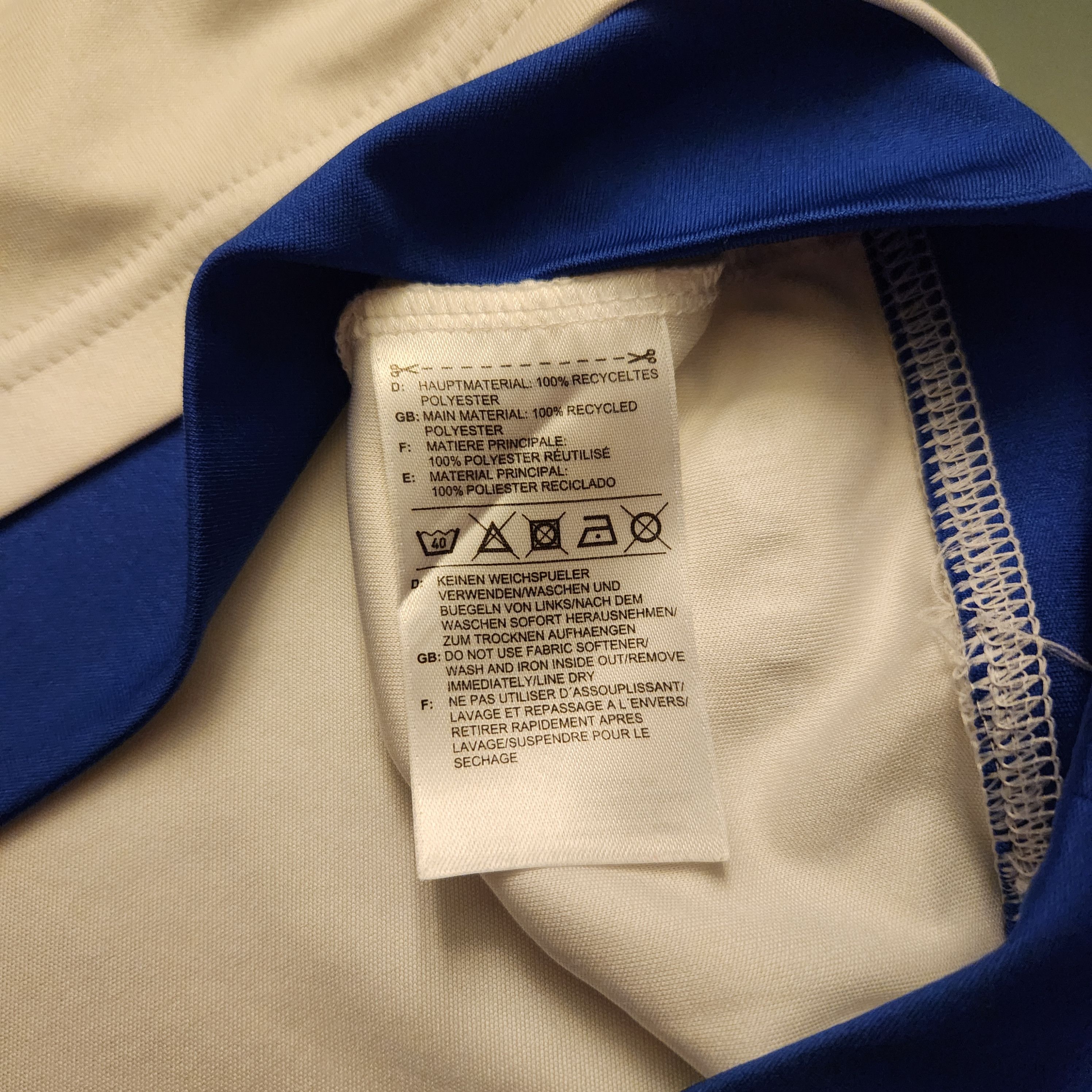 Adidas Authentic Retro Chelsea FALCAO 2015-2016 15/16 Away Jersey Size US S / EU 44-46 / 1 - 12 Thumbnail