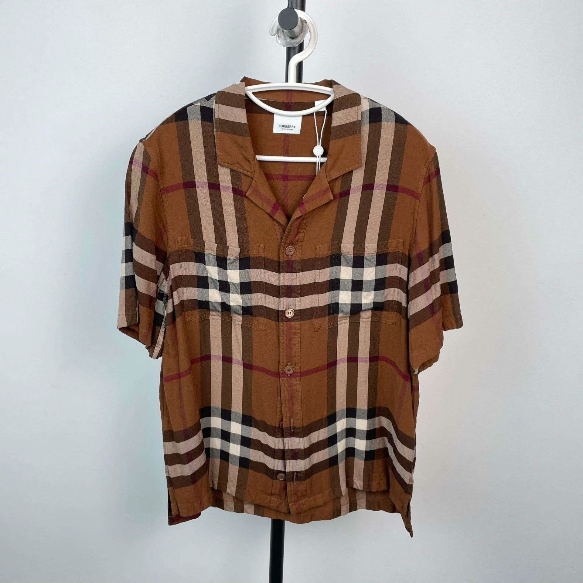 Burberry Burberry Brown Shirt 2XS Men Size US XS / EU 42 / 0 - 1 Thumbnail