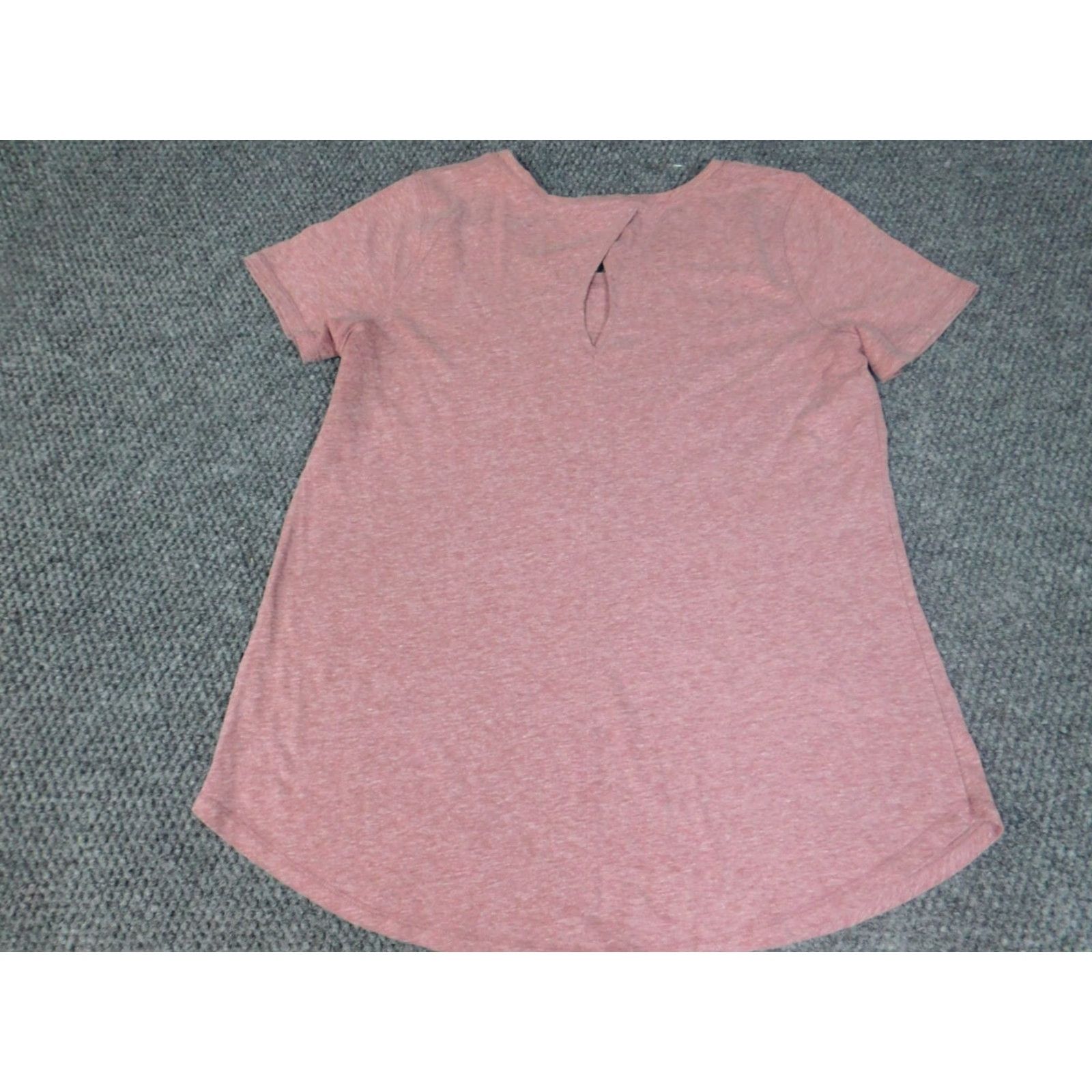 Vintage St. John's Bay Blouse Womens M Pink Short Sleeve Crew Neck California Stretch Solid Regular Highlight Button Casual Shirt Size M / US 6-8 / IT 42-44 - 5 Thumbnail