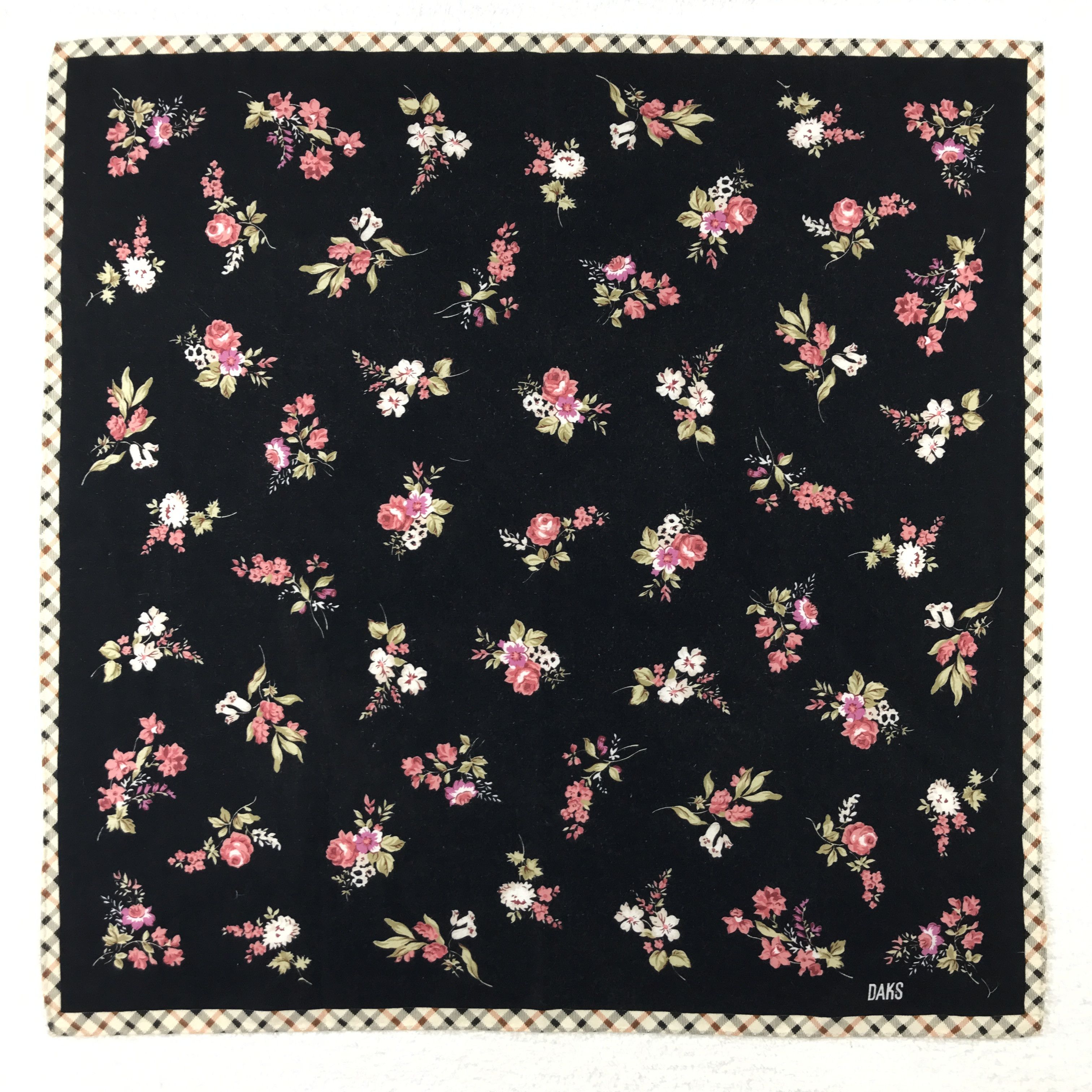 DAKS × Designer × Vintage Vintage DAKS Bandana Neckerchief Handkerchief Size ONE SIZE - 1 Thumbnail
