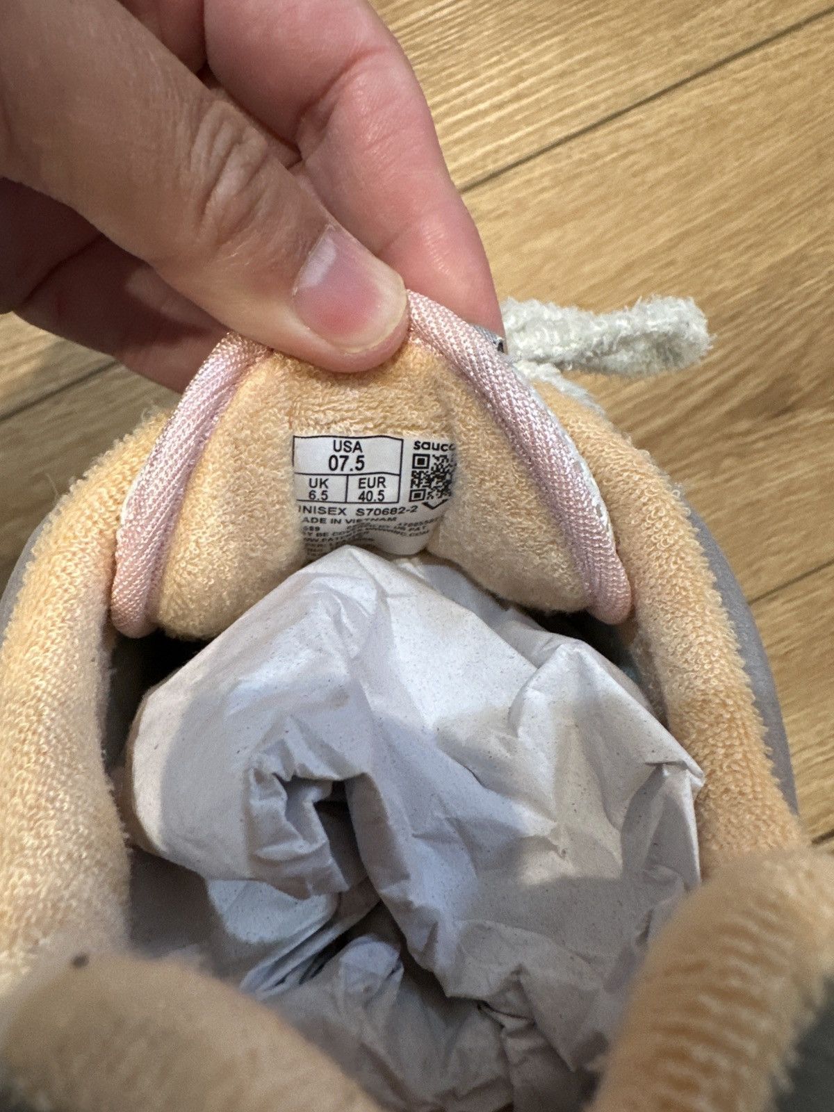 Saucony Maybe Tomorrow x Shadow 6000 ‘Hare’ Size US 7.5 / EU 40-41 - 7 Thumbnail