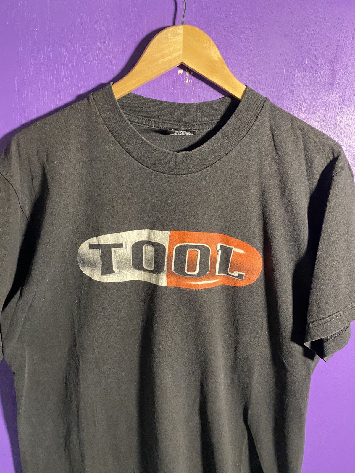 Band Tees Vintage 1999 TOOL pill in the brain t-shirt Size US L / EU 52-54 / 3 - 3 Thumbnail