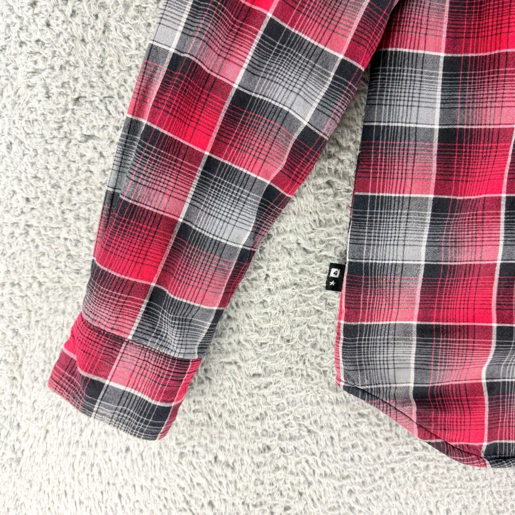 Vintage Fourstar Flannel Shirt Large Red Plaid Thermal Lined Skate Streetwear Mens Size US L / EU 52-54 / 3 - 2 Thumbnail