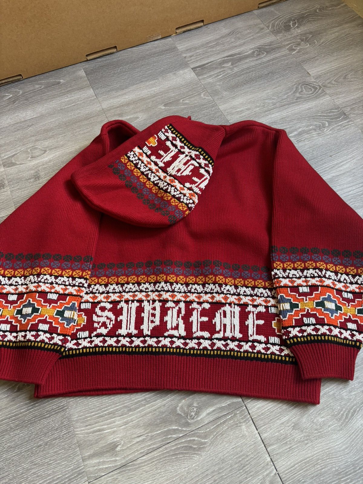 Supreme Supreme Red Beaded Knitted Hoodie Size US XL / EU 56 / 4 - 8 Thumbnail