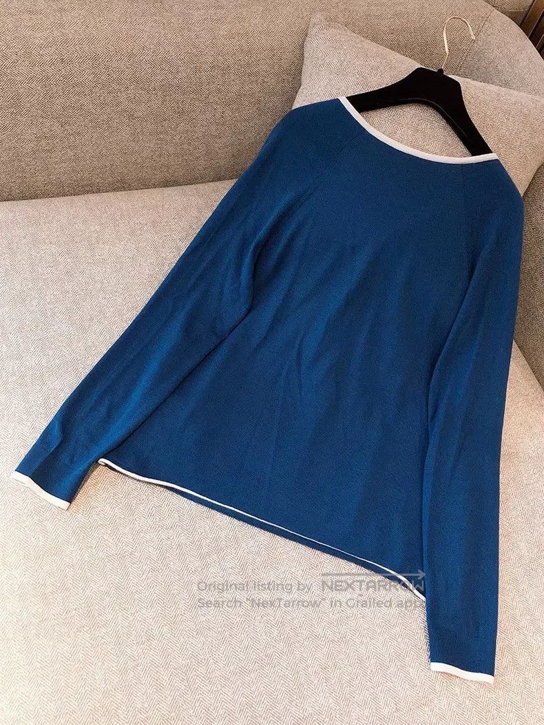Hermes Hermes Silk printed and cashmere knitted V-neck top Size XS / US 0-2 / IT 36-38 - 2 Thumbnail