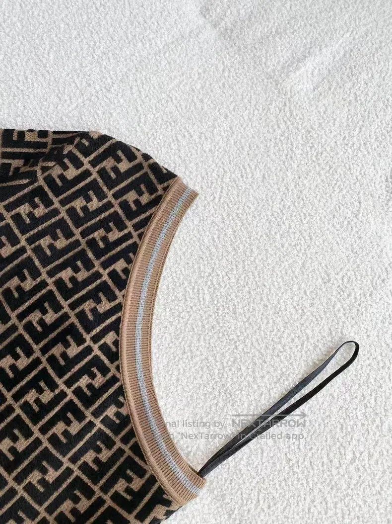 Fendi Fendi Viscose Fiber All-Over Print Knit Dress with Off-Sho Size XXS / US 00 / IT 34 - 4 Thumbnail