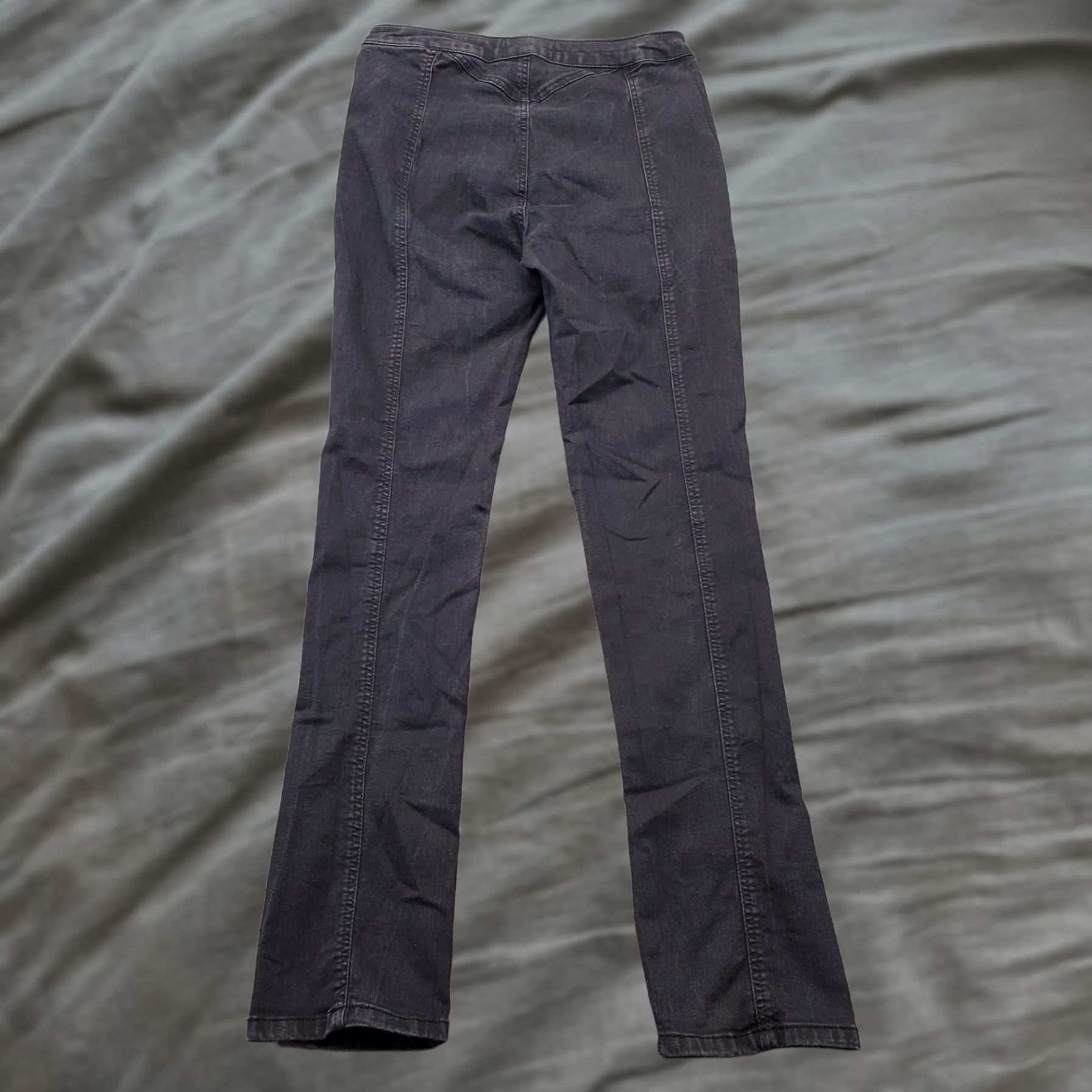 Vintage We The Free Skinny Jeans Women's 30 Black Denim Stretchy Ankle Slit Flat Front Jeans Women 30 Black Skinny Vintage: No? Size 30" / US 8 / IT 44 - 1 Thumbnail