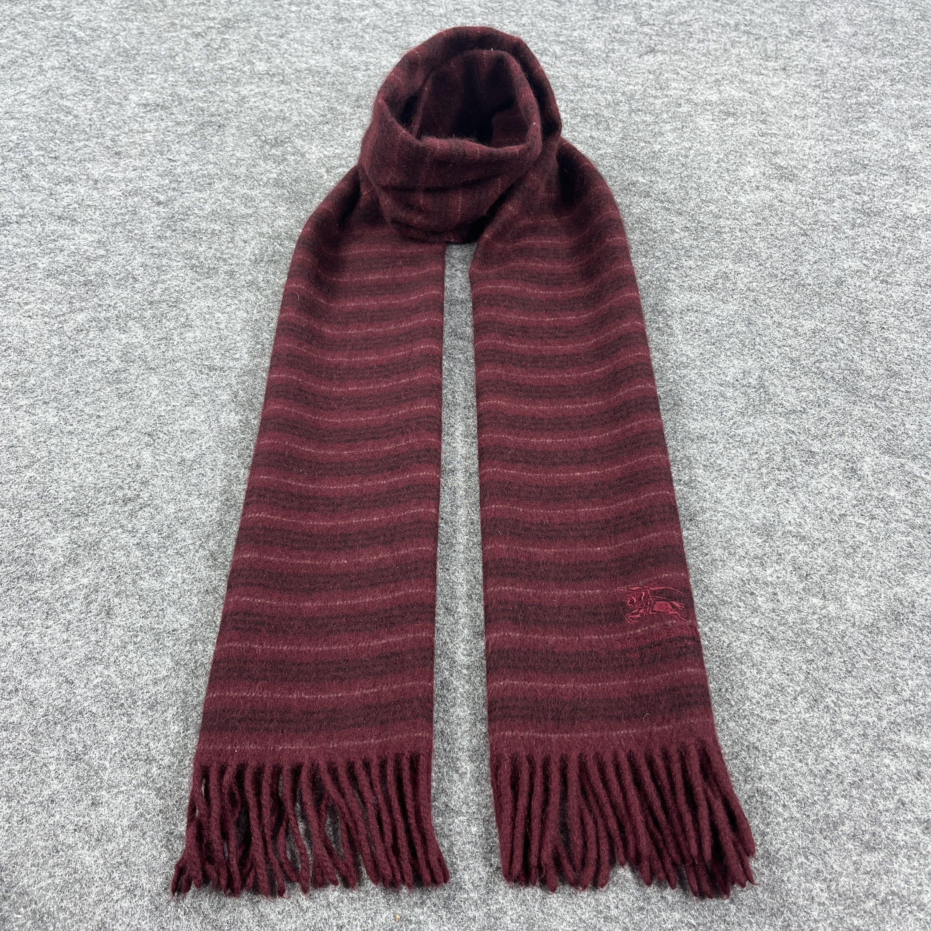 Burberry Burberry Scarf / Muffler / Neckwear T1033 Size ONE SIZE - 4 Thumbnail