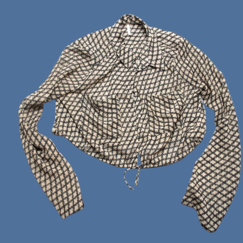 Free People Free People Top Womens M Black Beige Geometric Boho Cropped Blouse Sheer Tie Hem Long Sleeve Size M / US 6-8 / IT 42-44 - 1 Thumbnail