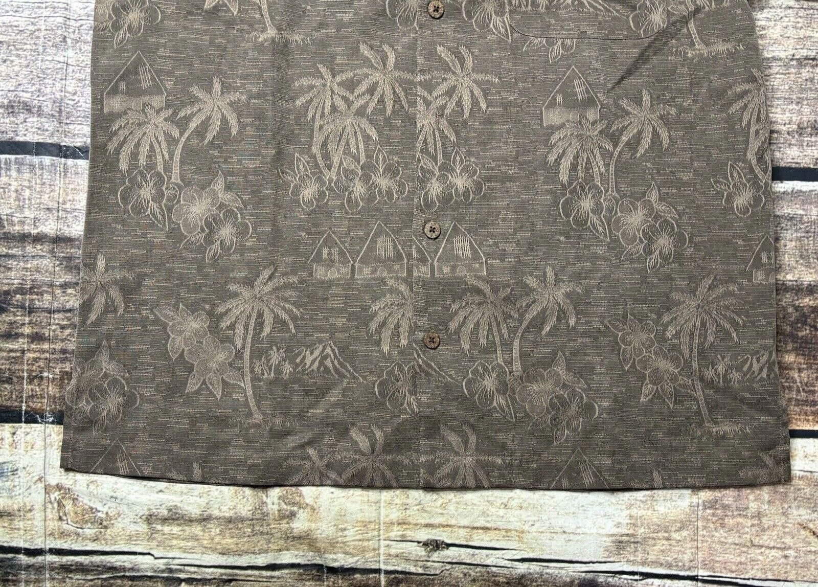 Tommy Bahama Tommy Bahama Silk Shirt Men's Small Palm Trees Huts Floral Size US S / EU 44-46 / 1 - 6 Thumbnail