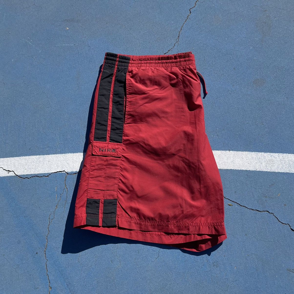 Nike Retro Nike Red Shorts\Swim trunks Size US 42 / EU 58 - 1 Thumbnail