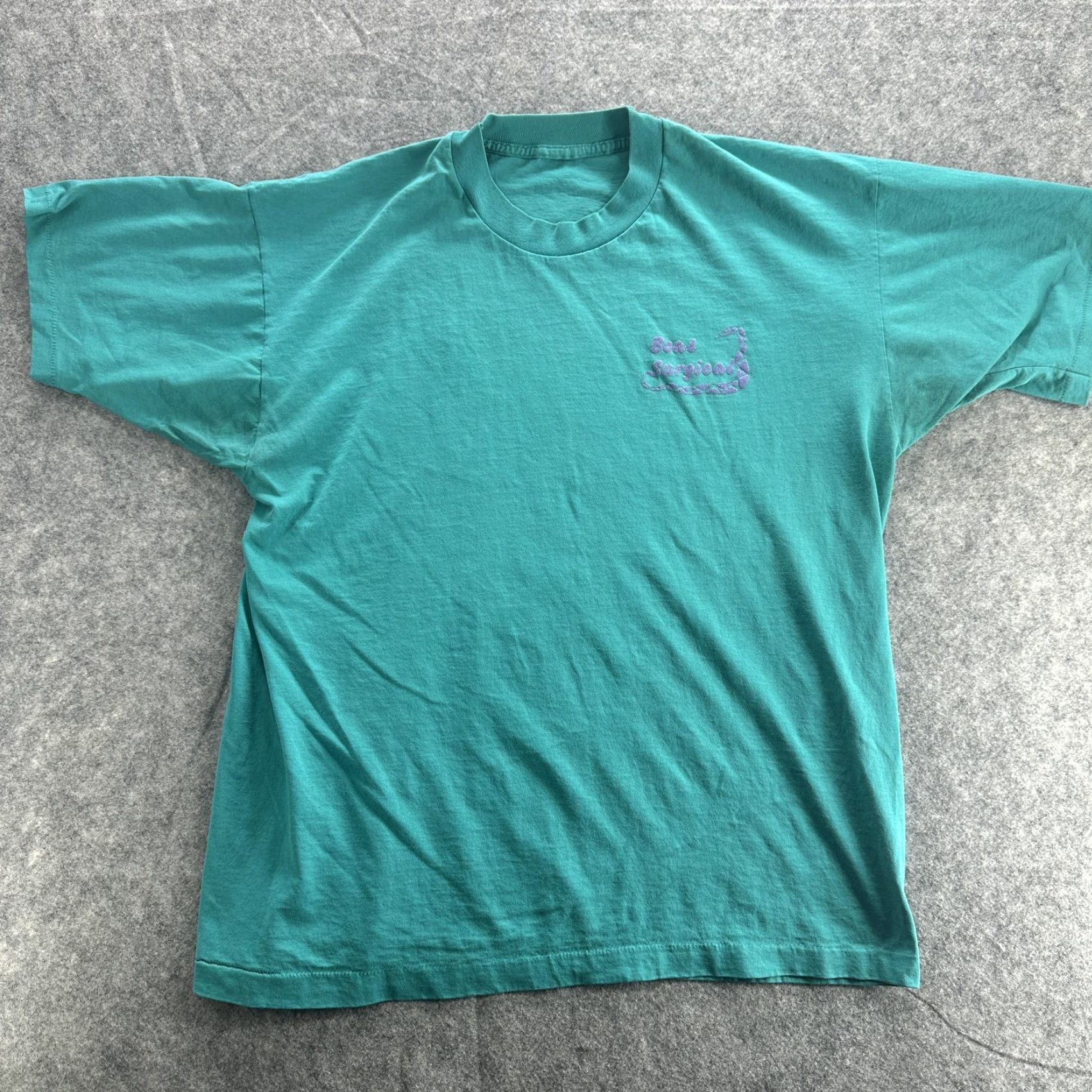 Vintage VINTAGE Boas Surgical Shirt Mens XL Green Snake Embroidered 90s Tee Crew Neck Short Sleeve Cotton Gift for Men Size US XL / EU 56 / 4 - 2 Thumbnail
